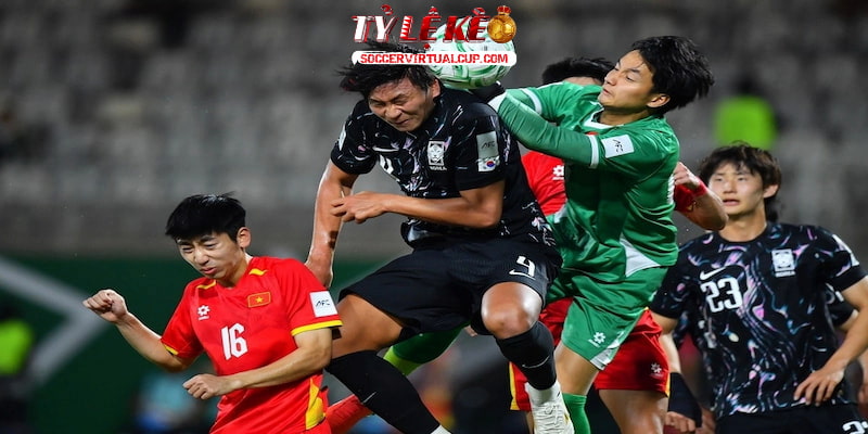 Cao Văn Bình tỏa sáng giúp những chiến binh Sao vàng đứng vững sau hiệp phụ